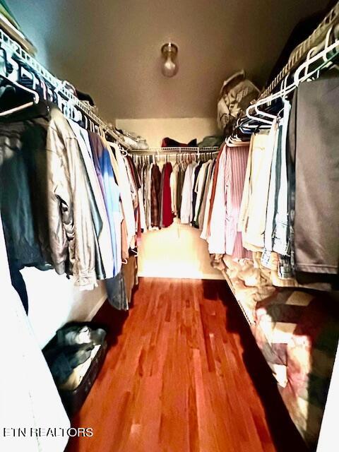 412 Page School Road Pineville, KY 40977 - Photo 38 of 49 walk-in closet