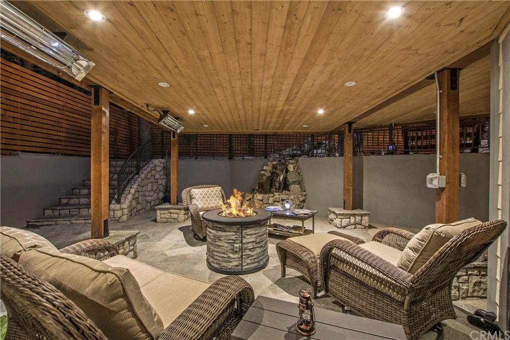 27880 Peninsula Drive North Lake Arrowhead, CA 92352 - Photo 40 of 69