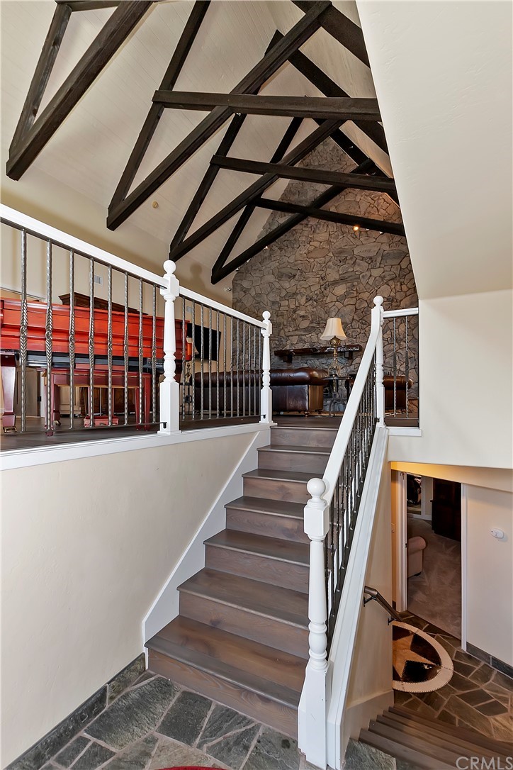 27880 Peninsula Drive North Lake Arrowhead, CA 92352 - Photo 5 of 69