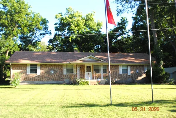 $249,500 | 1628 Riverway Lane, Lancaster, TX 75146