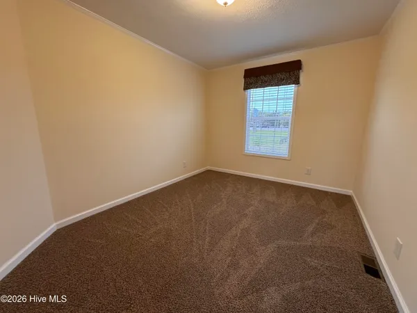 $1,600 | 110 Palmetto Drive, Cedar Point, NC 28584