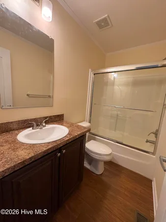 $1,600 | 110 Palmetto Drive, Cedar Point, NC 28584