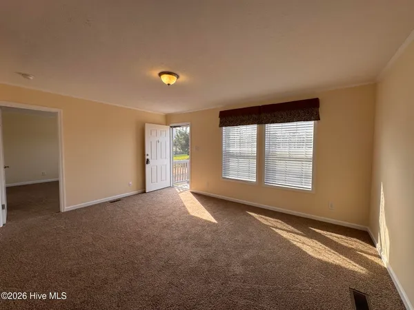 $1,600 | 110 Palmetto Drive, Cedar Point, NC 28584