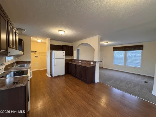 $1,600 | 110 Palmetto Drive, Cedar Point, NC 28584