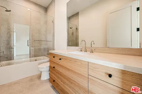 $3,495,000 | 22328 South Summit Ridge Circle, Chatsworth, CA 91311