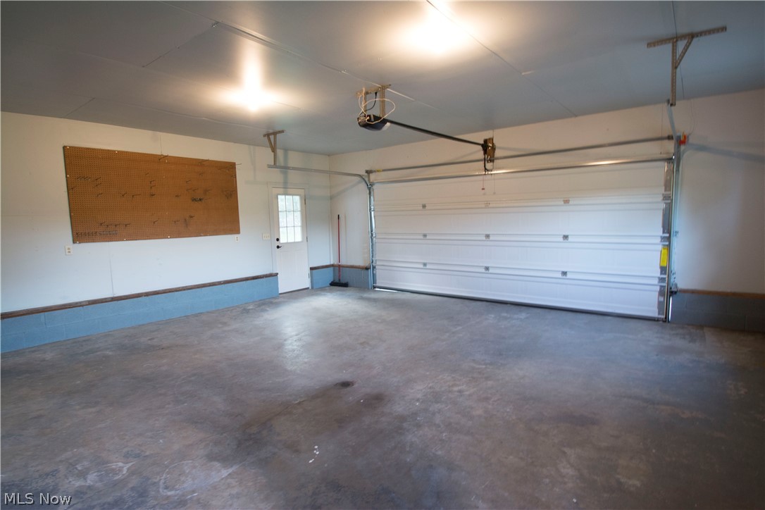 4067 Bayard Road Homeworth, OH 44634 - Photo 7 of 34 Gallery Image 7