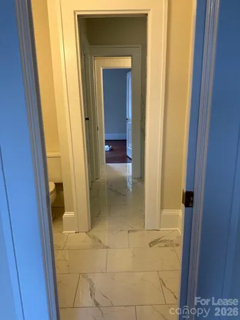 $2,425 | 407 West 9th Street, Unit B, Charlotte, NC 28202