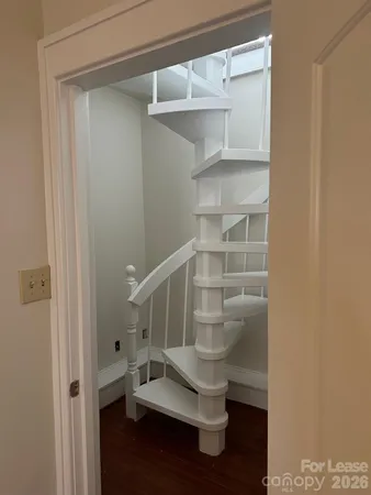 $2,425 | 407 West 9th Street, Unit B, Charlotte, NC 28202