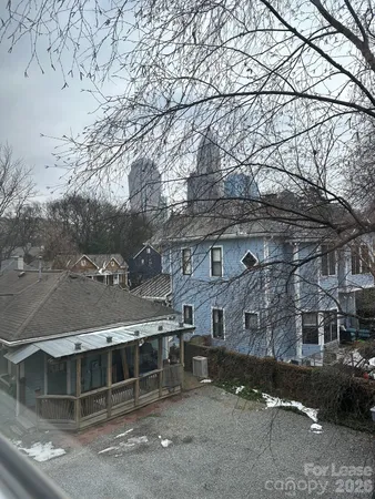 $2,425 | 407 West 9th Street, Unit B, Charlotte, NC 28202