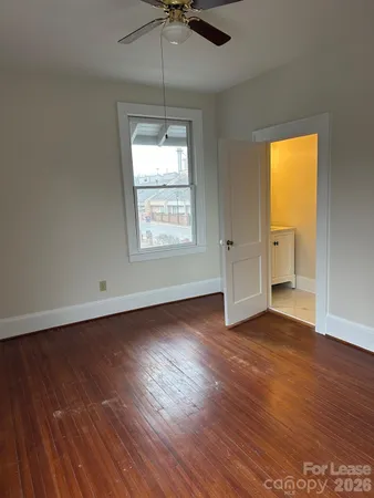 $2,425 | 407 West 9th Street, Unit B, Charlotte, NC 28202