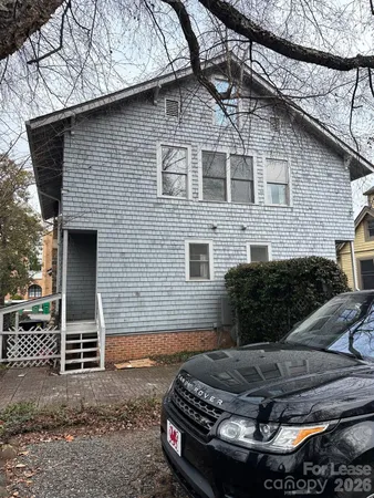 $2,425 | 407 West 9th Street, Unit B, Charlotte, NC 28202