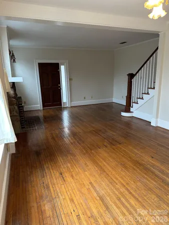 $2,425 | 407 West 9th Street, Unit B, Charlotte, NC 28202