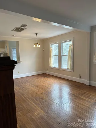 $2,425 | 407 West 9th Street, Unit B, Charlotte, NC 28202