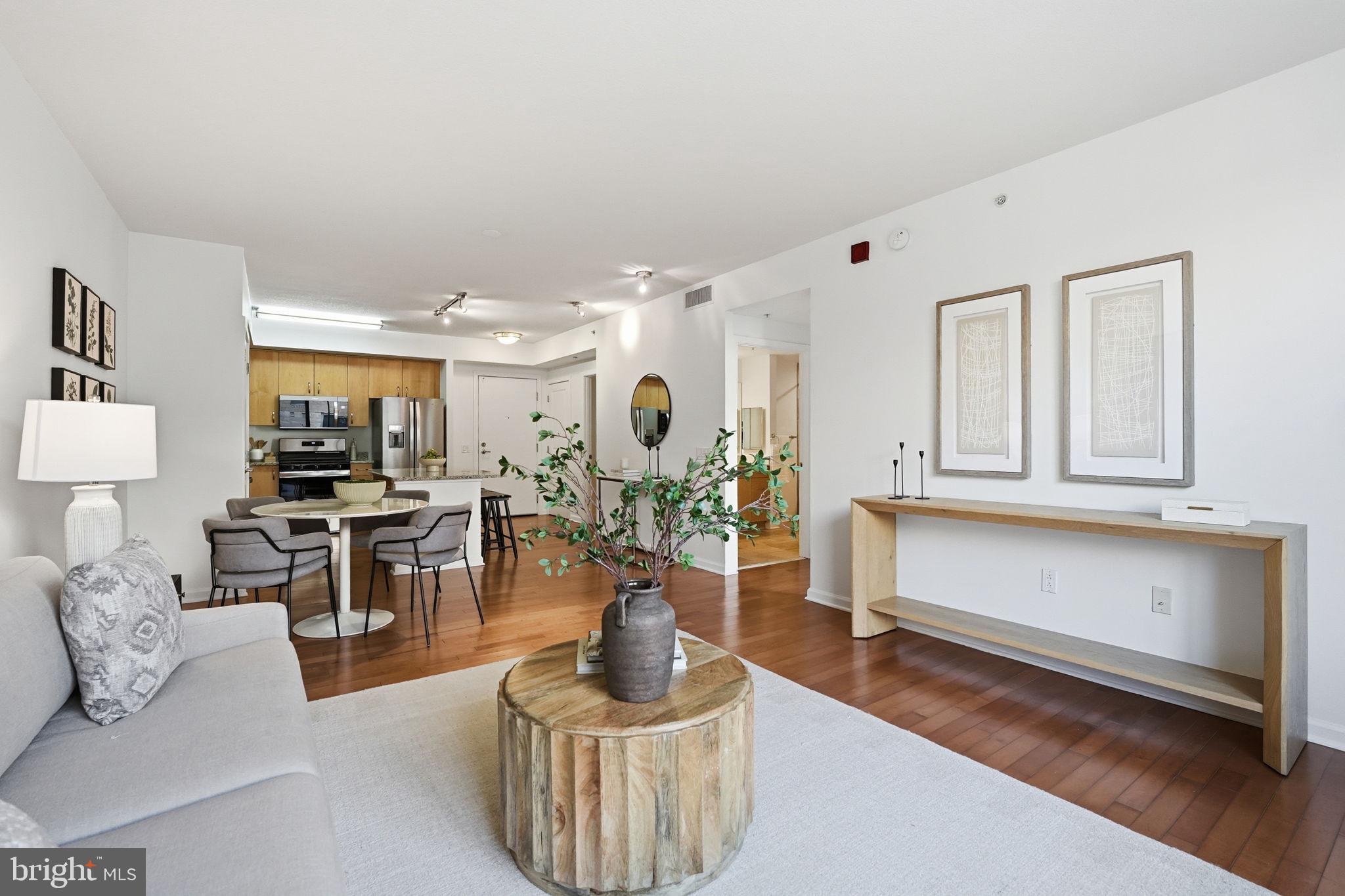 440 L Street Northwest, Unit 809 Washington, DC 20001 - Photo 10 of 37