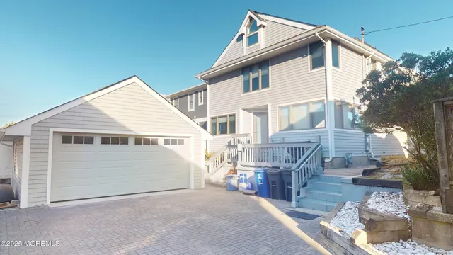 $3,595,000 | 304 Ocean Avenue, Lavallette, NJ 08735