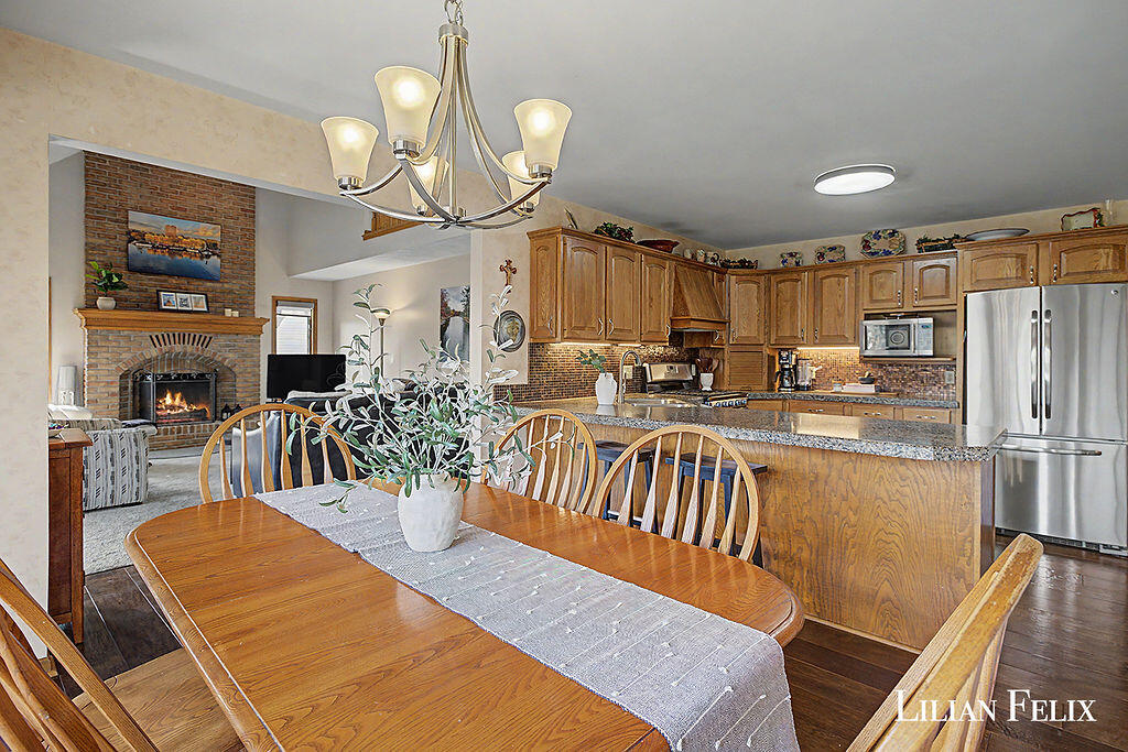 7924 Park Ridge Drive Southwest Jenison, MI 49428 - Photo 15 of 59 3X0A8666