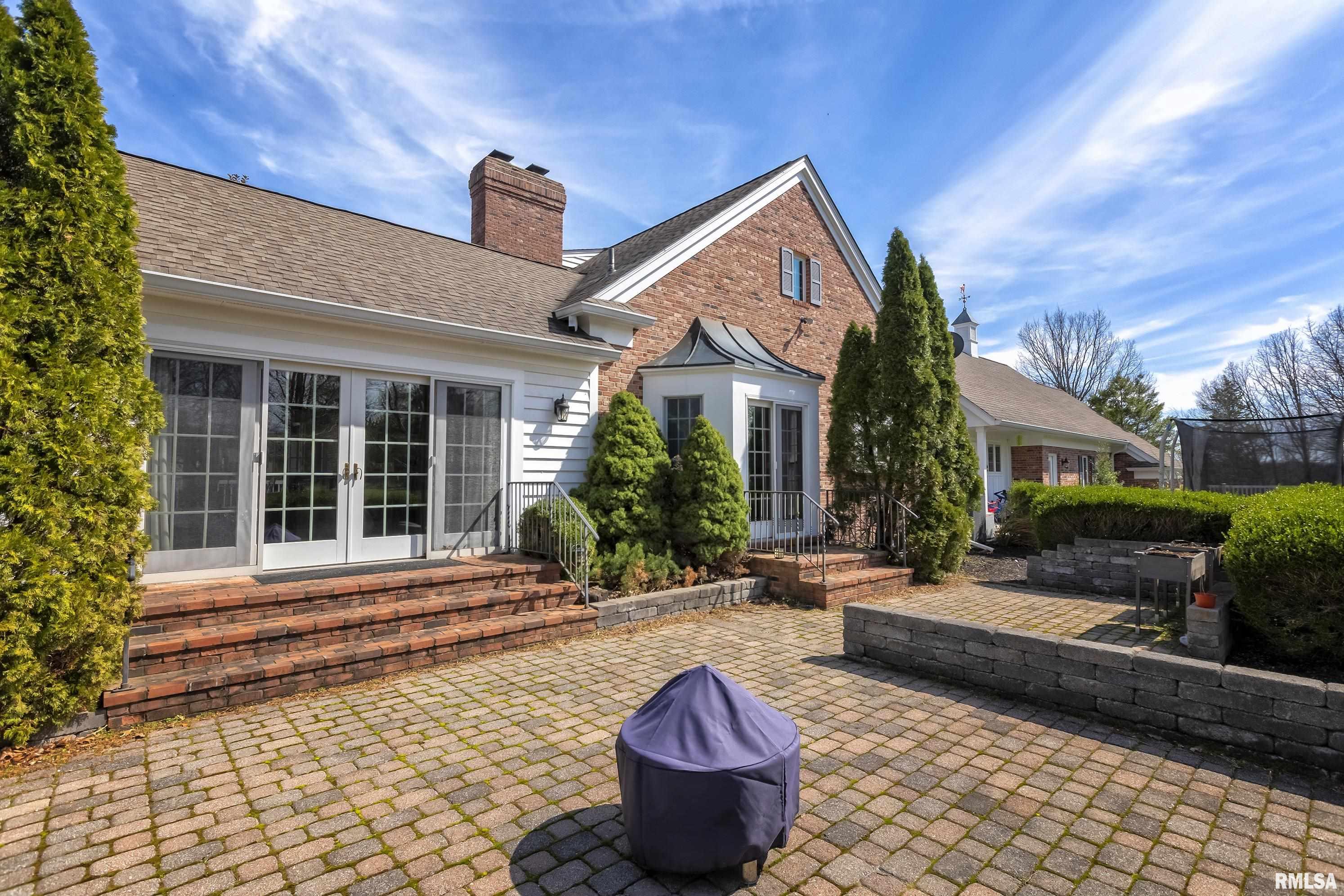 1933 Boskydell Road Carbondale, IL 62902 - Photo 4 of 57