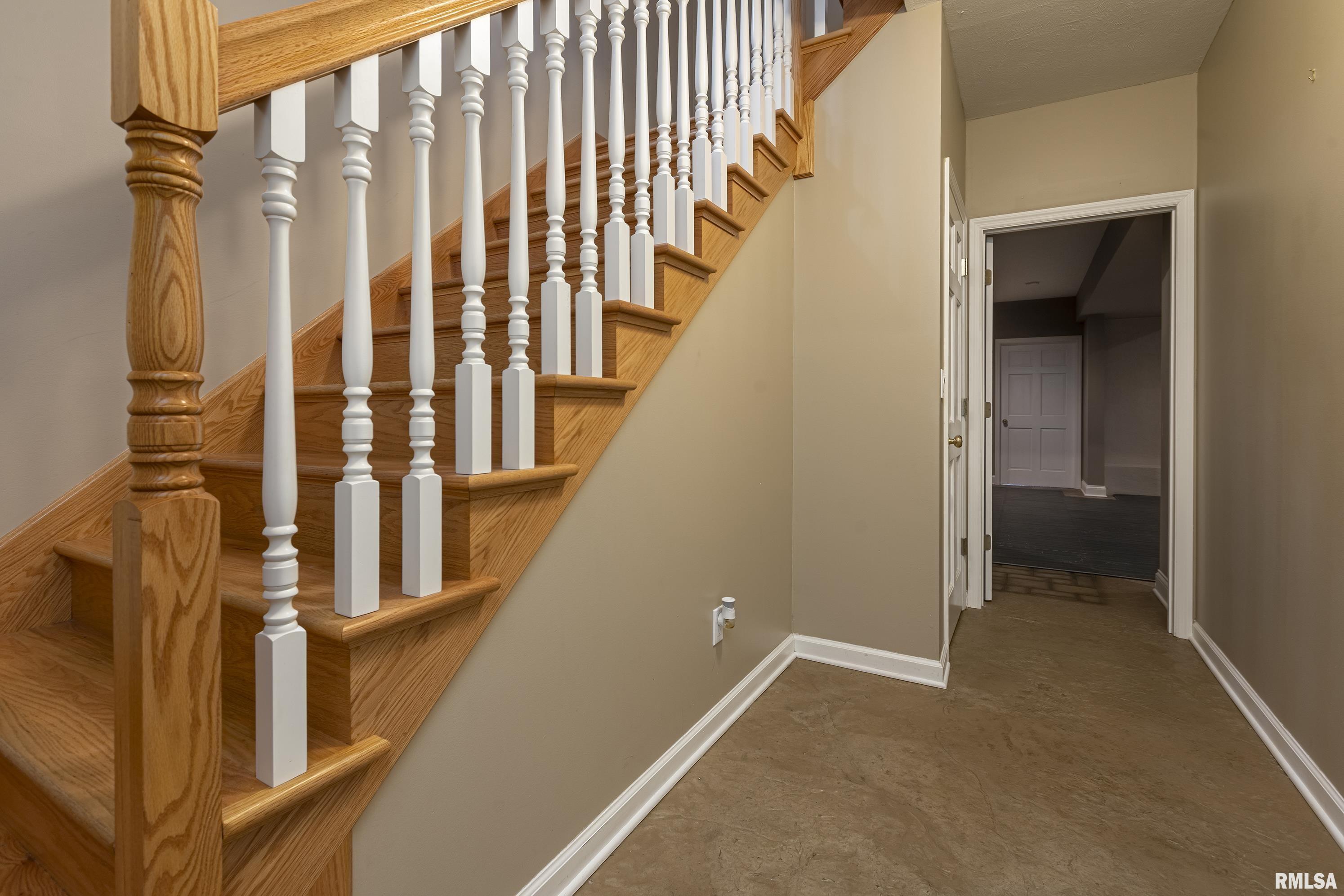 1933 Boskydell Road Carbondale, IL 62902 - Photo 45 of 57