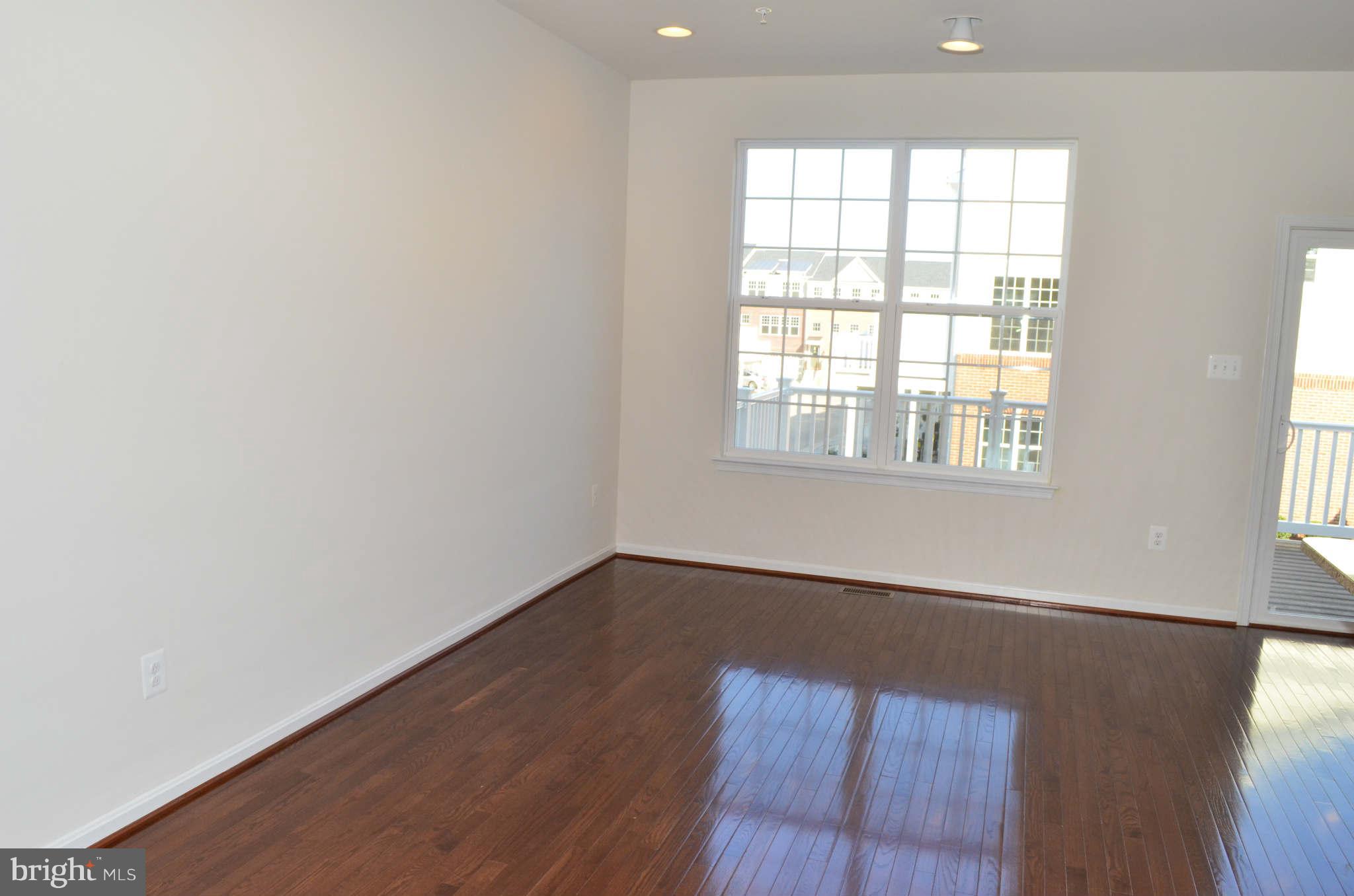 7933 Silver Oak Road Hanover, MD 21076 - Photo 6 of 30 Interior (General)