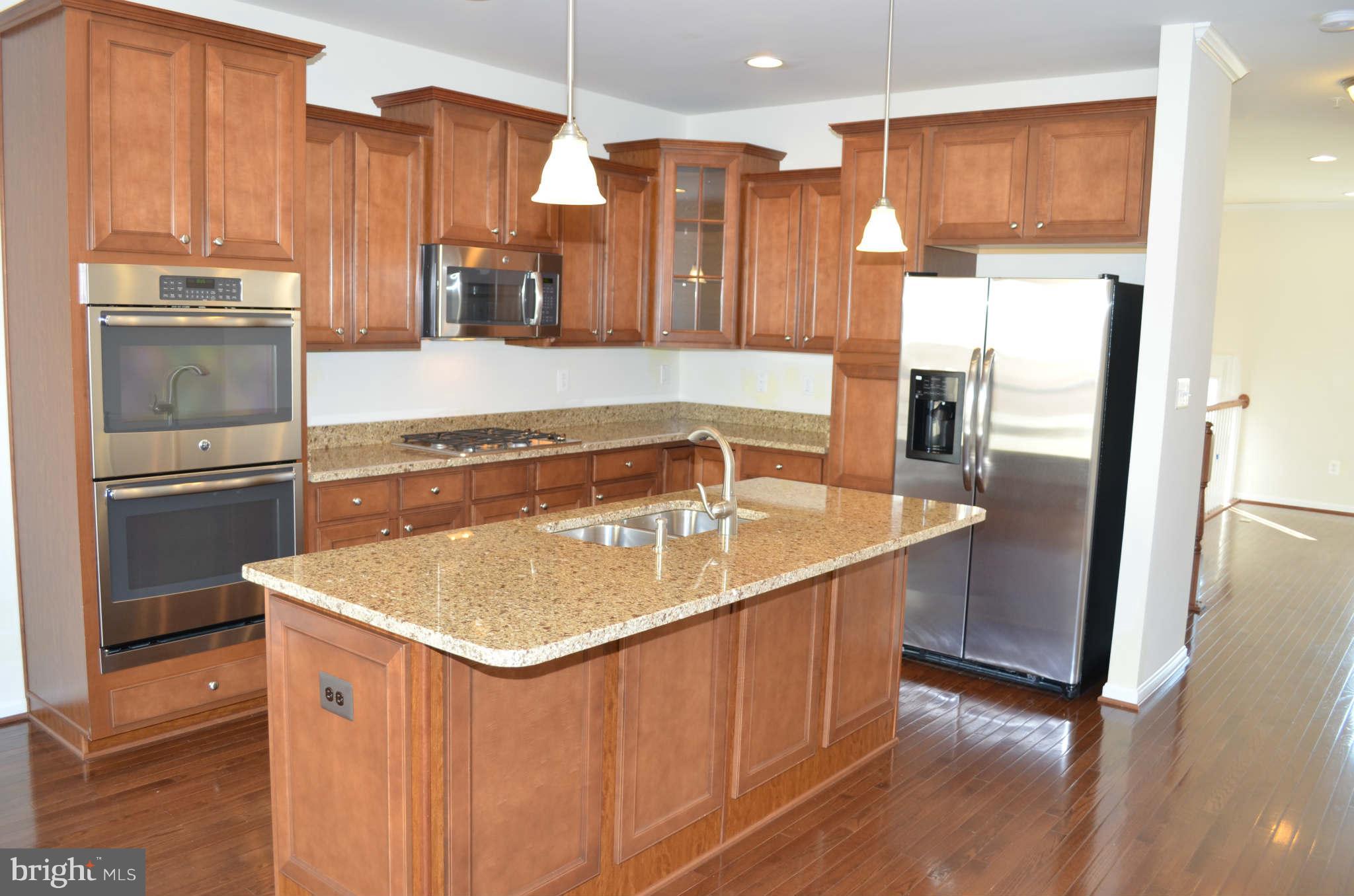 7933 Silver Oak Road Hanover, MD 21076 - Photo 9 of 30 Kitchen