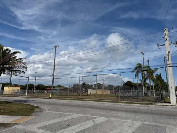 $3,500 | 756 Northwest 5th Street, Florida City, FL 33034