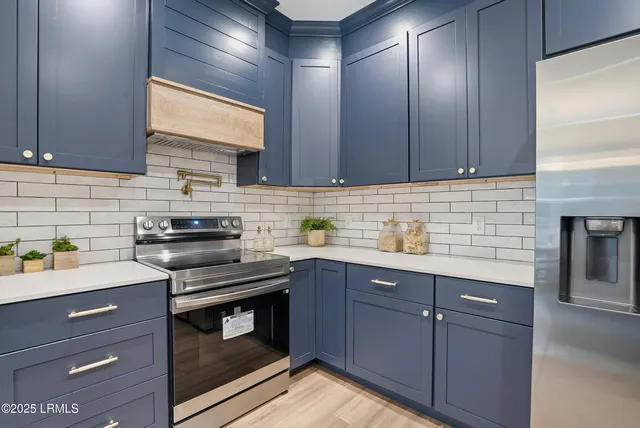 $535,000 | 575 Sams Point Road, Beaufort, SC 29907