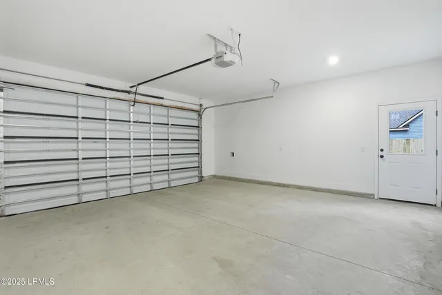 $535,000 | 575 Sams Point Road, Beaufort, SC 29907