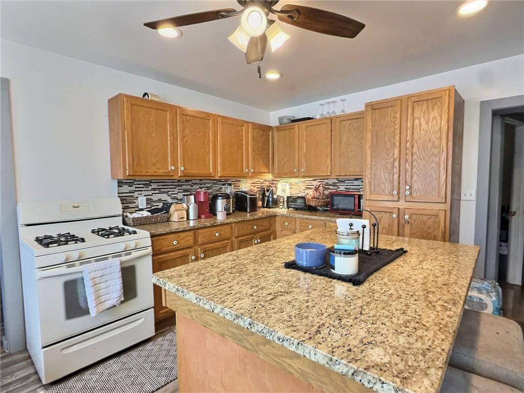 23 Main Street Taylorstown, PA 15365 - Photo 9 of 22