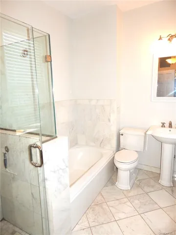 $3,200 | 5 North Washington Street, Unit 2, Tarrytown, NY 10591