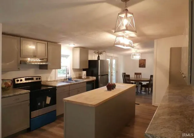 $199,900 | 5255 Highway 257, Otwell, IN 47564