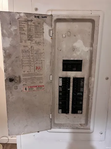 $199,900 | 5255 Highway 257, Otwell, IN 47564