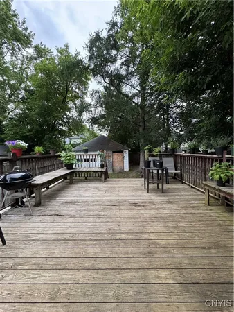 $184,900 | 802 Symonds Place, Utica, NY 13502