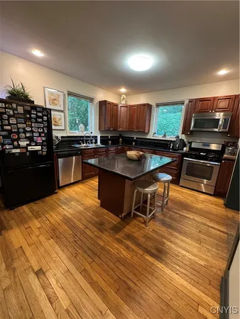 $184,900 | 802 Symonds Place, Utica, NY 13502