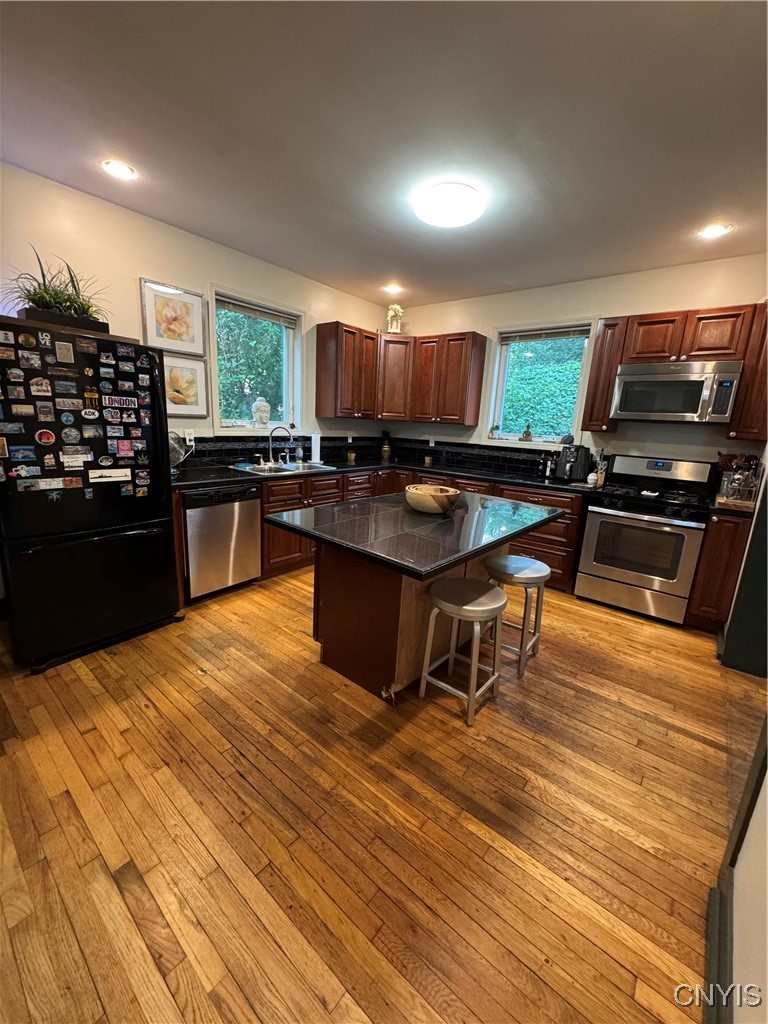 802 Symonds Place Utica, NY 13502 - Photo 3 of 21