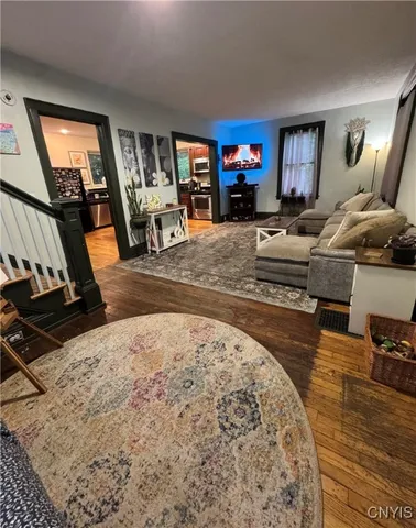 $184,900 | 802 Symonds Place, Utica, NY 13502