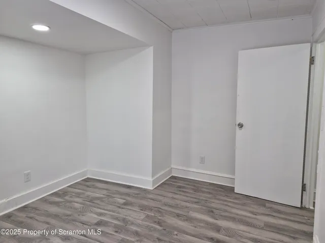 $1,600 | 1758 Wayne Avenue, Scranton, PA 18508