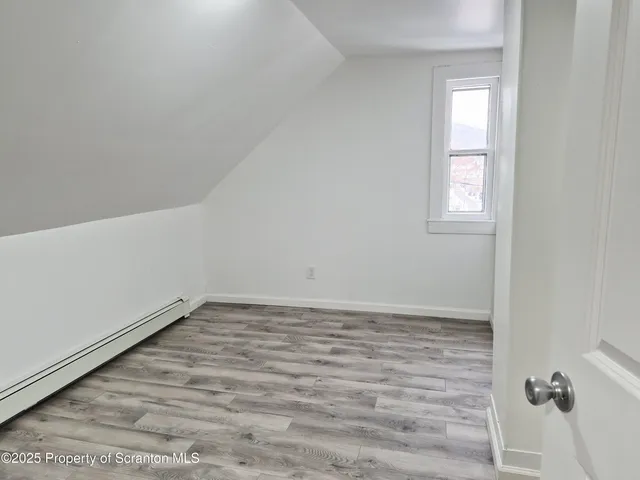 $1,600 | 1758 Wayne Avenue, Scranton, PA 18508