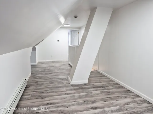 $1,600 | 1758 Wayne Avenue, Scranton, PA 18508