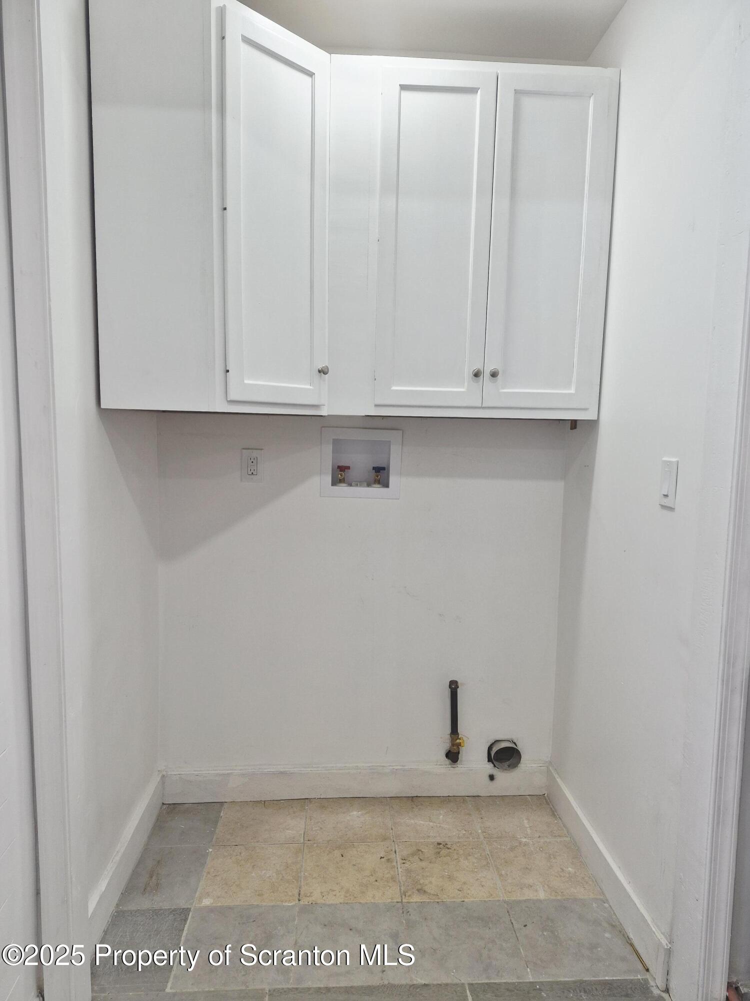 1758 Wayne Avenue Scranton, PA 18508 - Photo 7 of 20 a view of an empty room