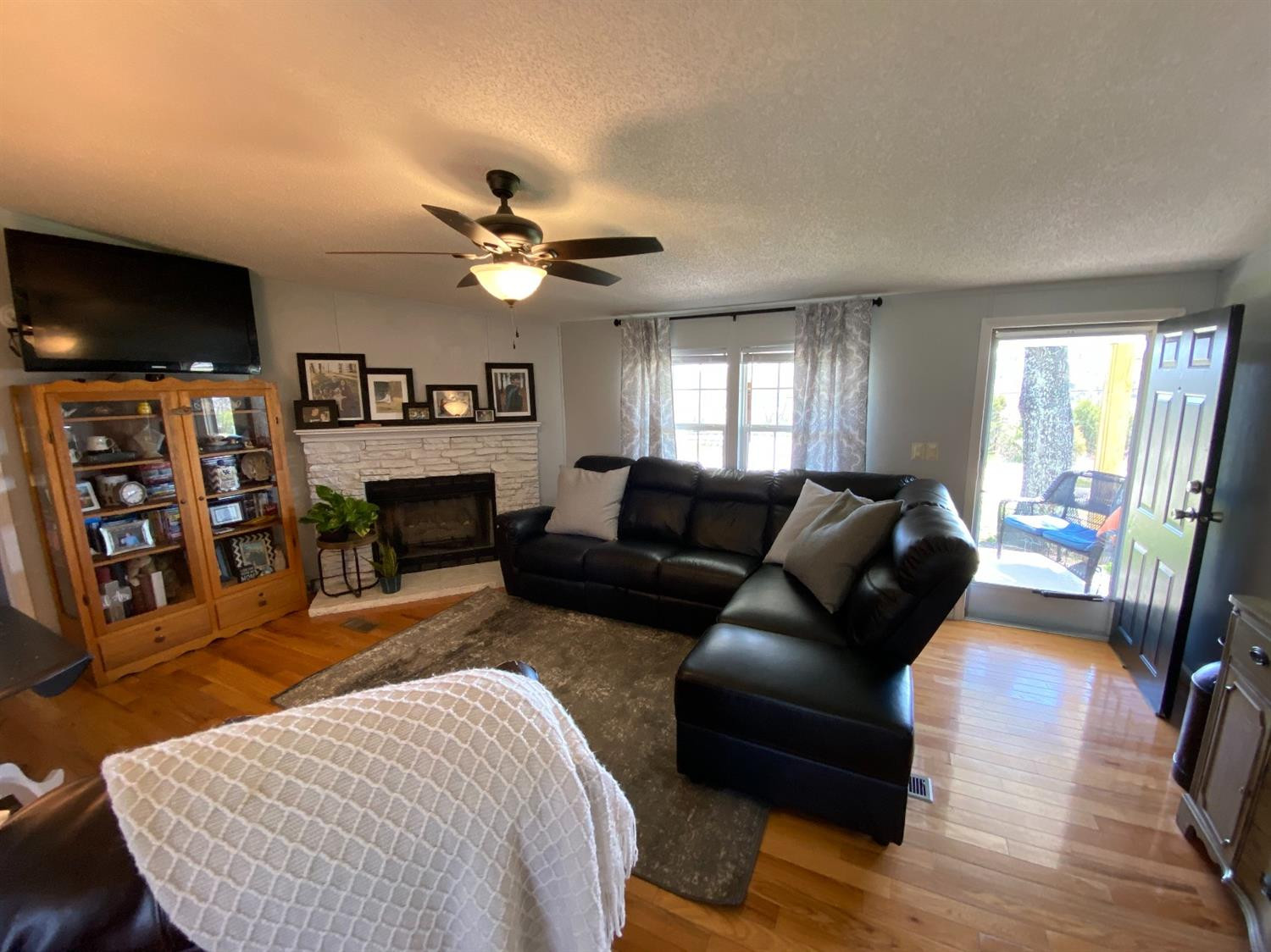 148 Sand Hill Road Irvine, KY 40336 - Photo 6 of 92 Photo 6