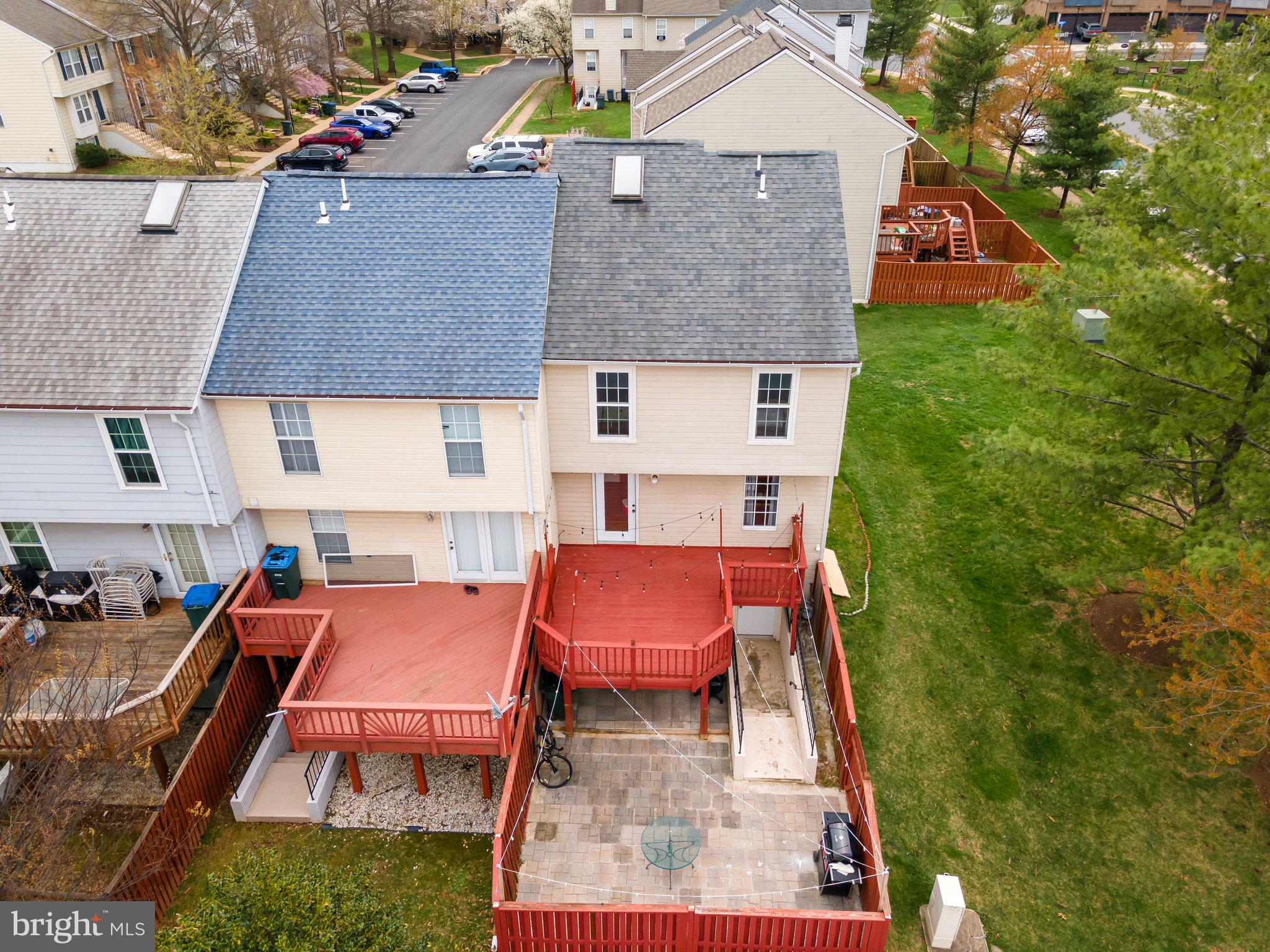 45310 Gable Square Sterling, VA 20164 - Photo 4 of 46 Charming backyard retreat awaits you!