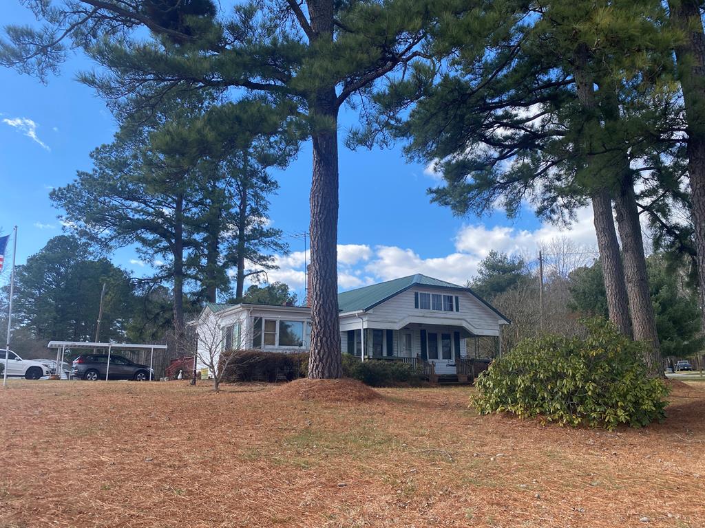 2326 Brunswick Road Blackstone, VA 23824 - Photo 1 of 41 Gallery Image 1
