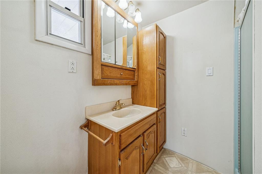 2184 Whites Hill Road Greensburg, PA 15601 - Photo 18 of 40