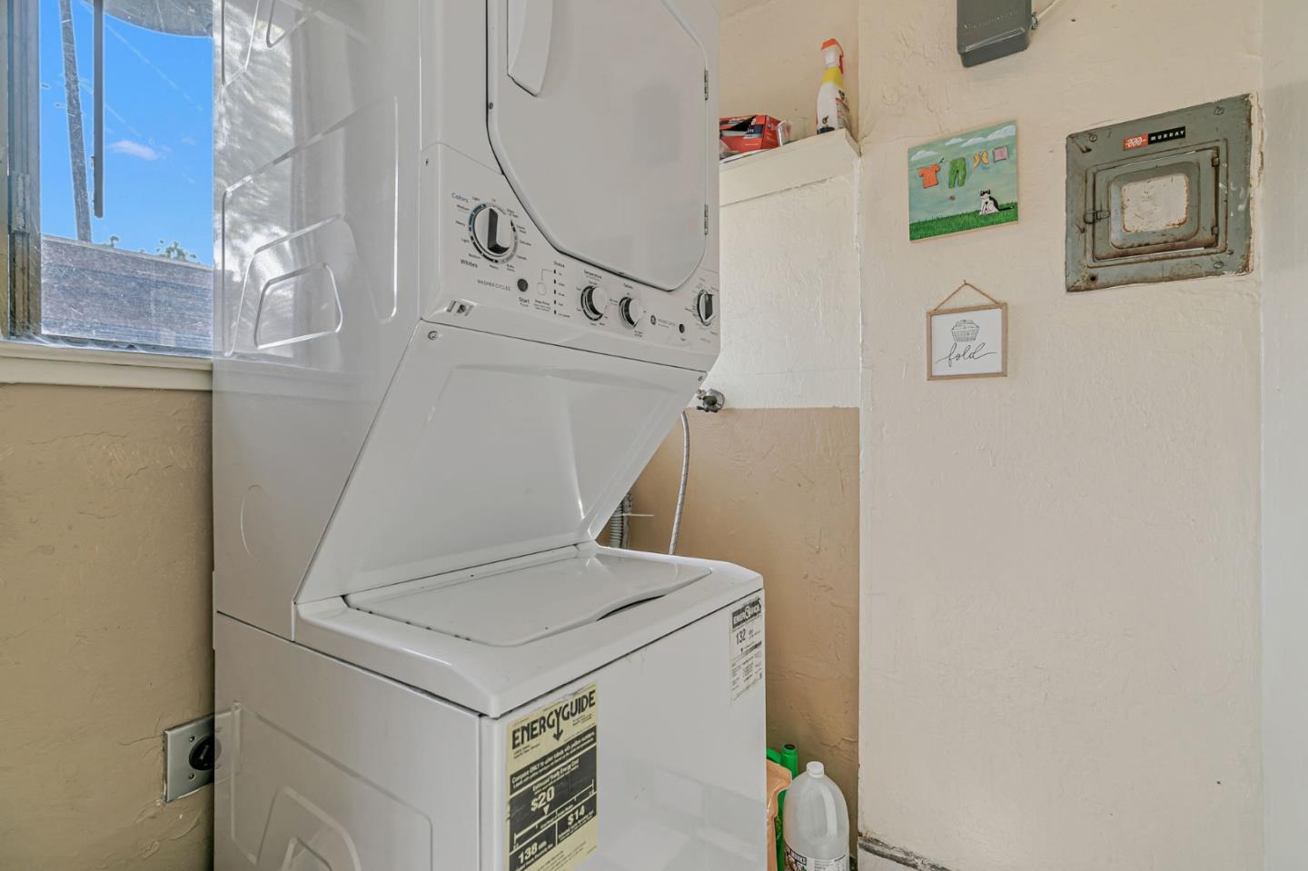 1022 Vermont Street San Jose, CA 95126 - Photo 9 of 23 a utility room with dryer and washer