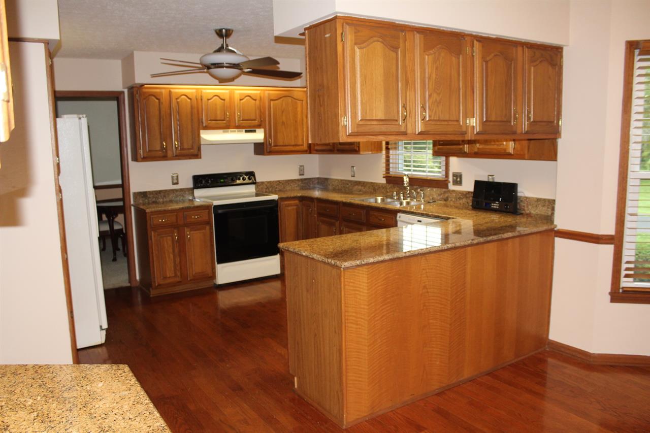 1117 Long Road Bowling Green, KY 42104 - Photo 7 of 34 Gallery Image 7
