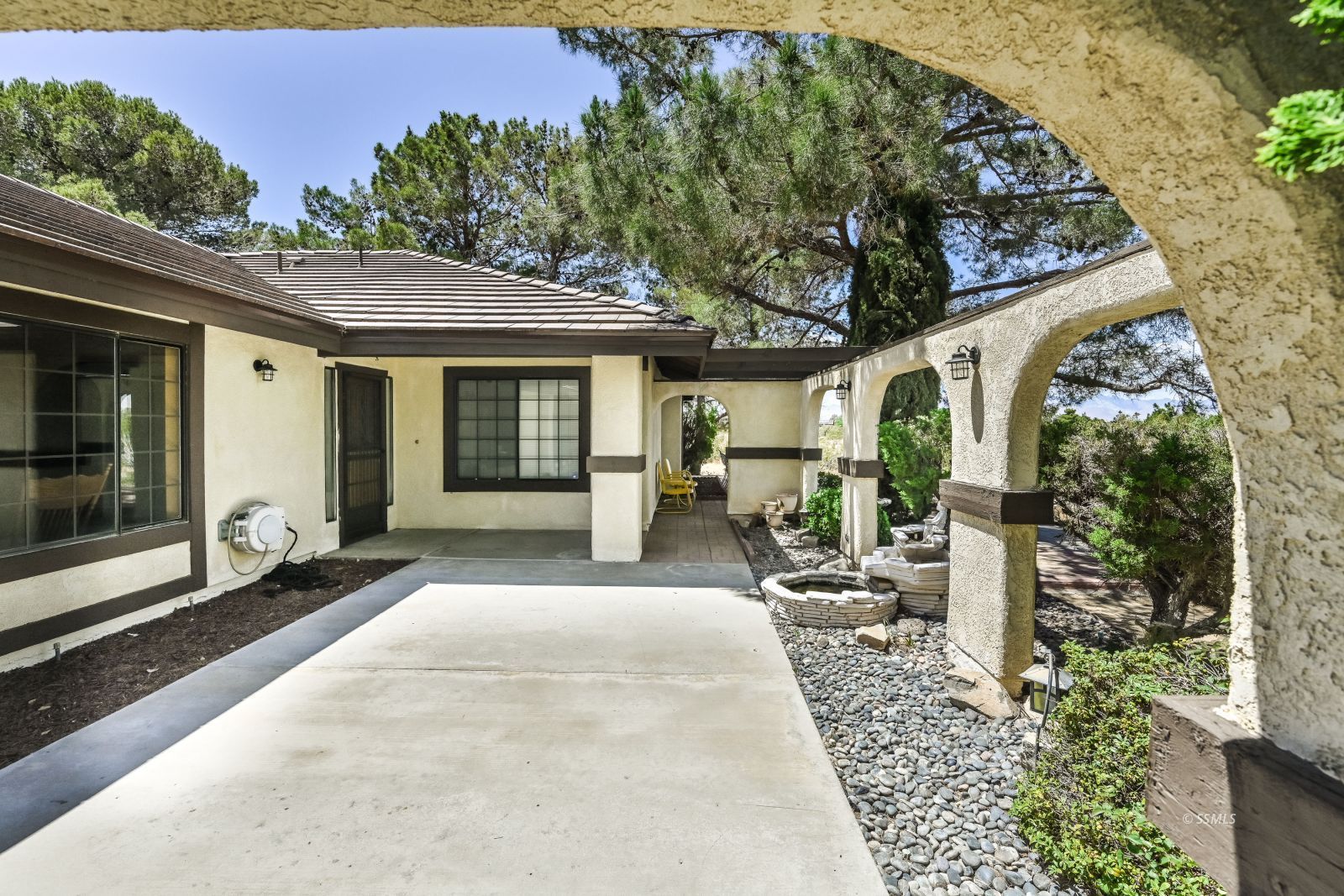 2031 South American Street Ridgecrest, CA 93555 - Photo 6 of 48