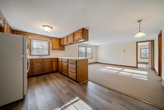 $449,000 | 212 West Main Street, Hillsborough, NH 03244