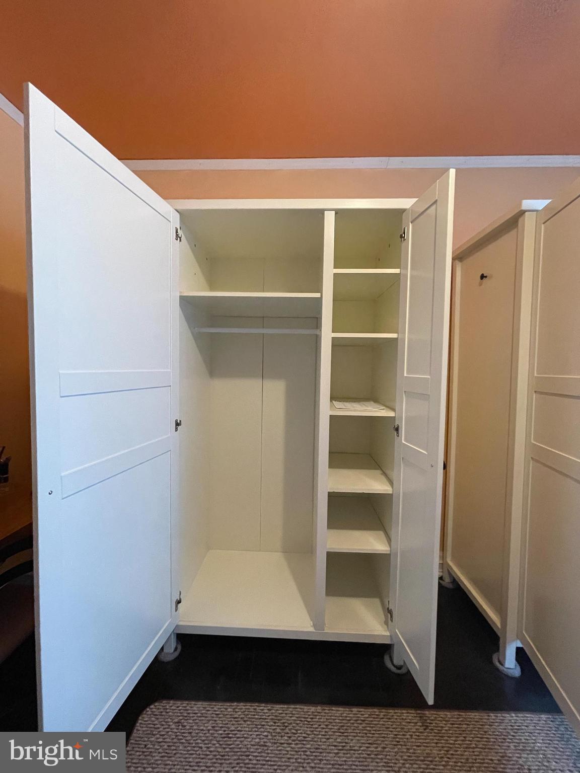 103 Cherrydell Road Catonsville, MD 21228 - Photo 22 of 50 BR 2 Wardrobe interior