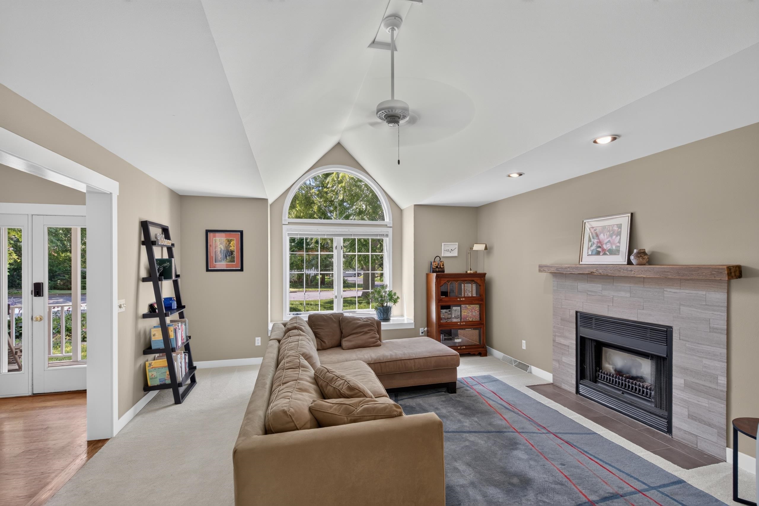 603 Owen Road Monona, WI 53716 - Photo 14 of 48