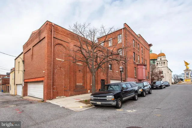 a front view of a building